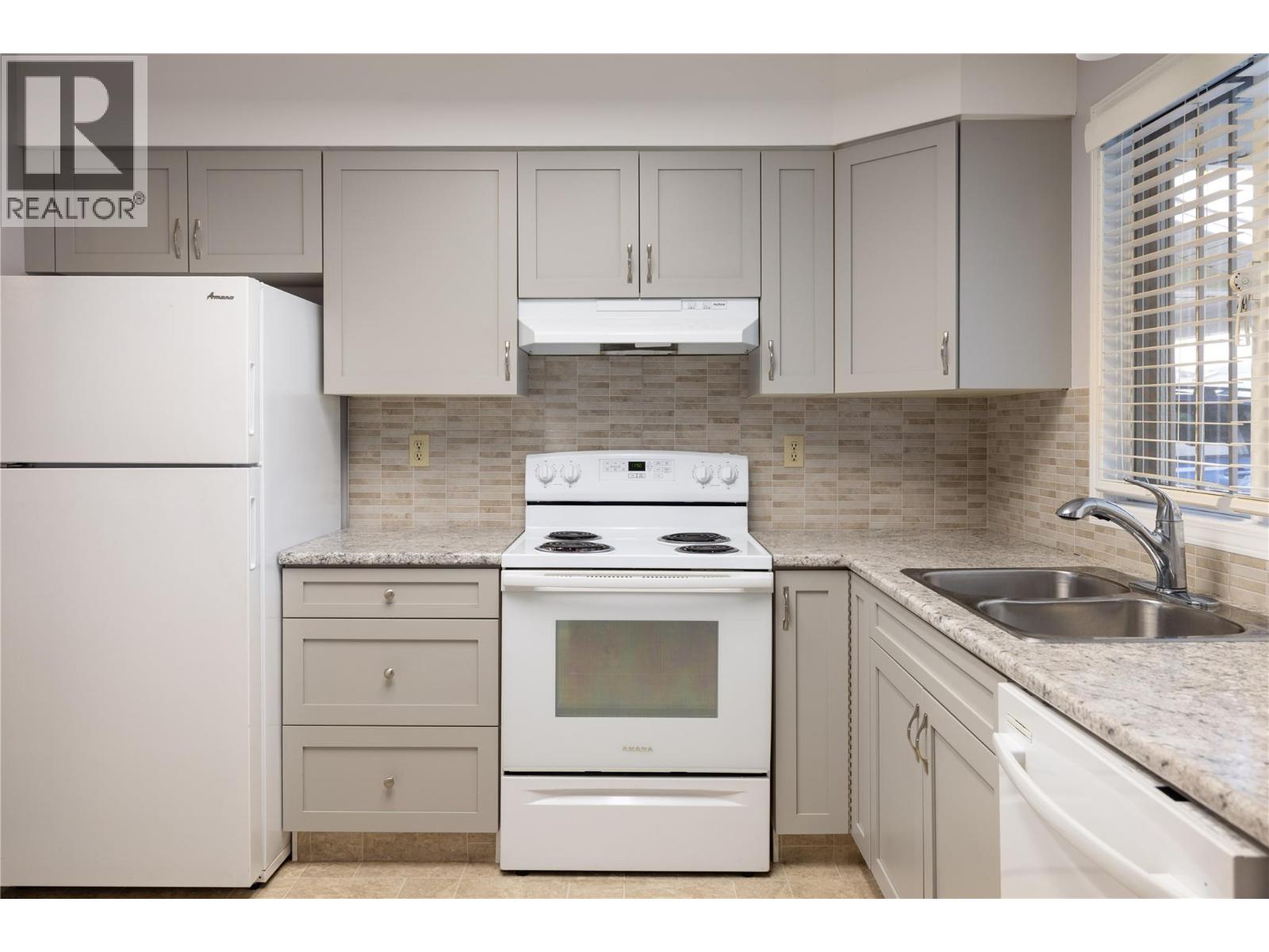 3900 27 Avenue Unit# 2, Vernon