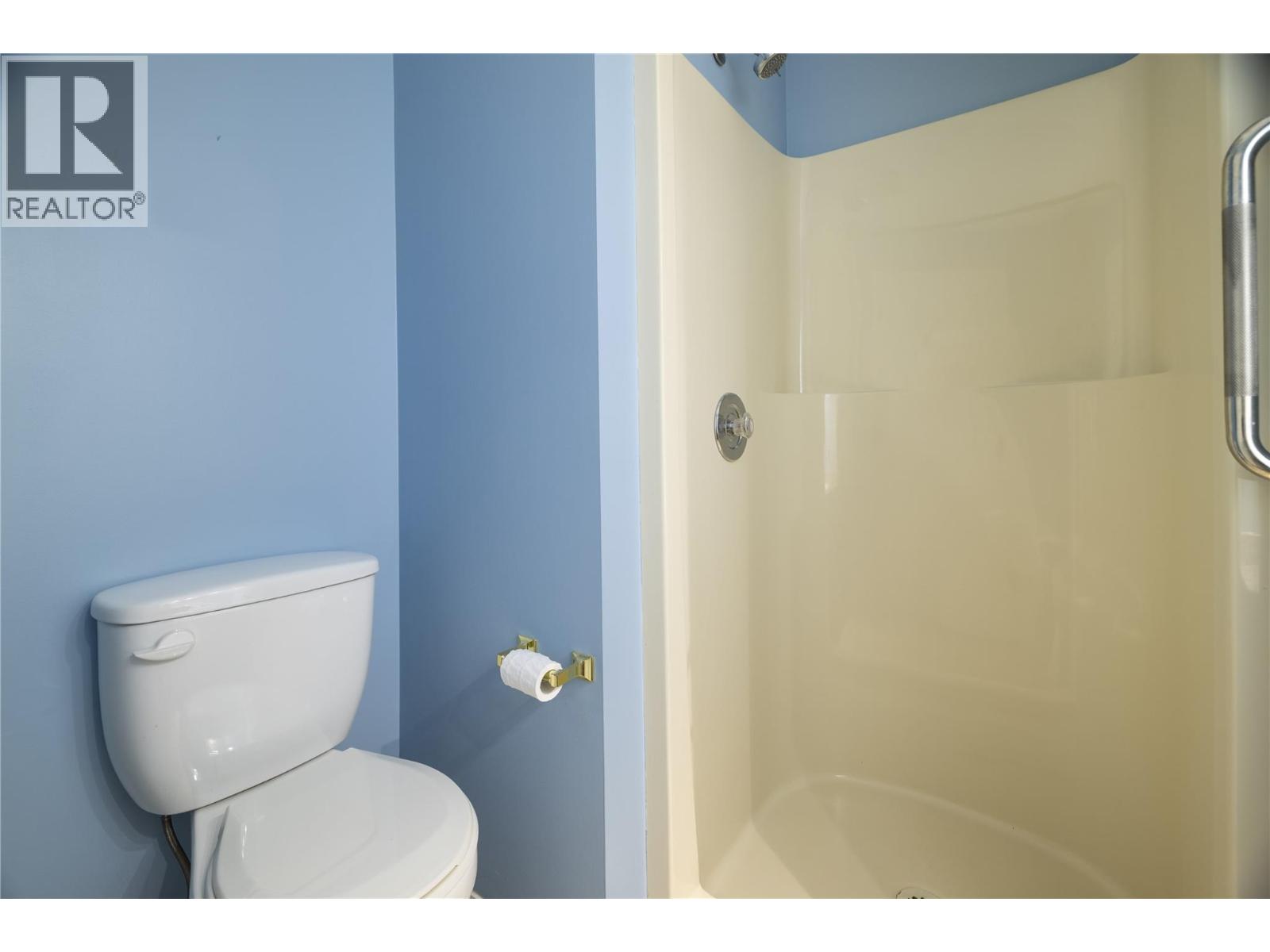 3900 27 Avenue Unit# 2, Vernon