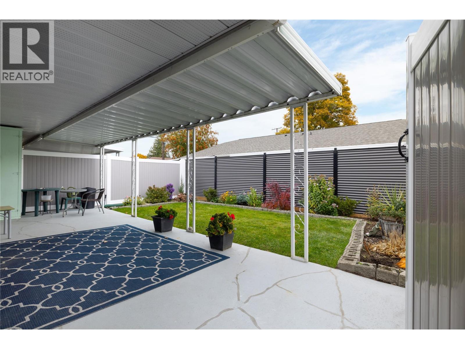 3900 27 Avenue Unit# 2, Vernon