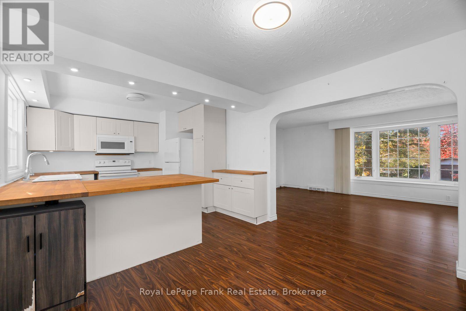 470 MCDONALD STREET, Scugog (Port Perry) — photo 6