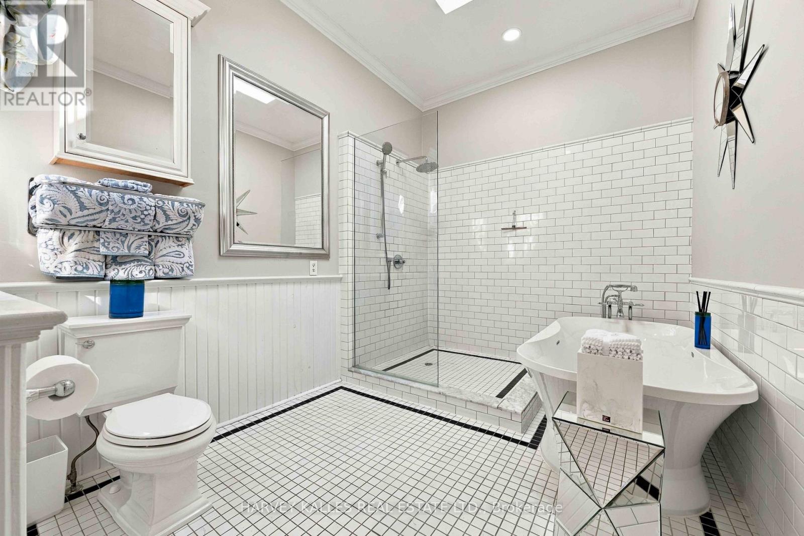 489 Ontario Street, Toronto, ON photo 22