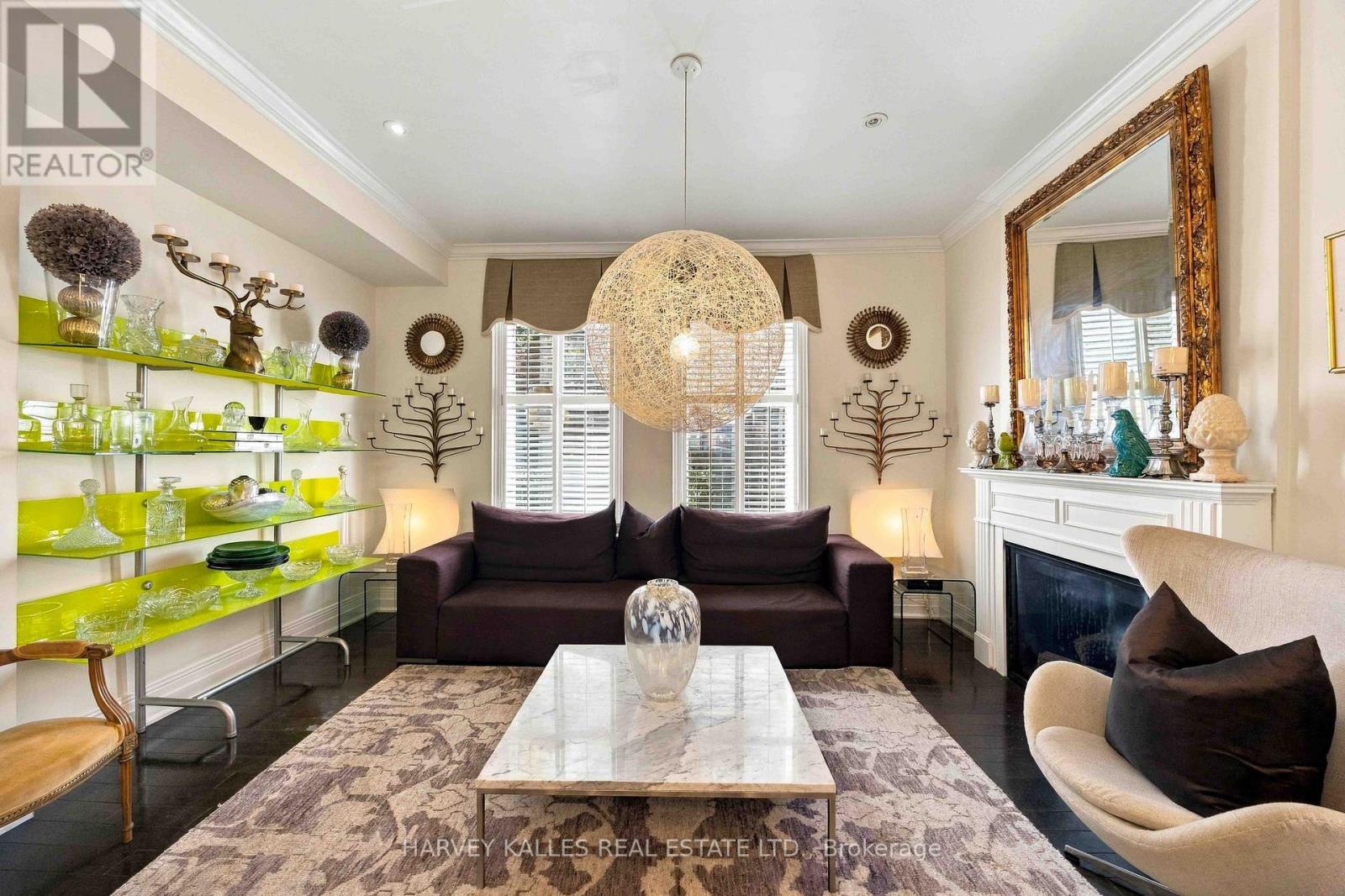 489 Ontario Street, Toronto, ON photo 9