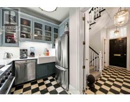 489 Ontario Street, Toronto, ON M4X1M8 Photo 12