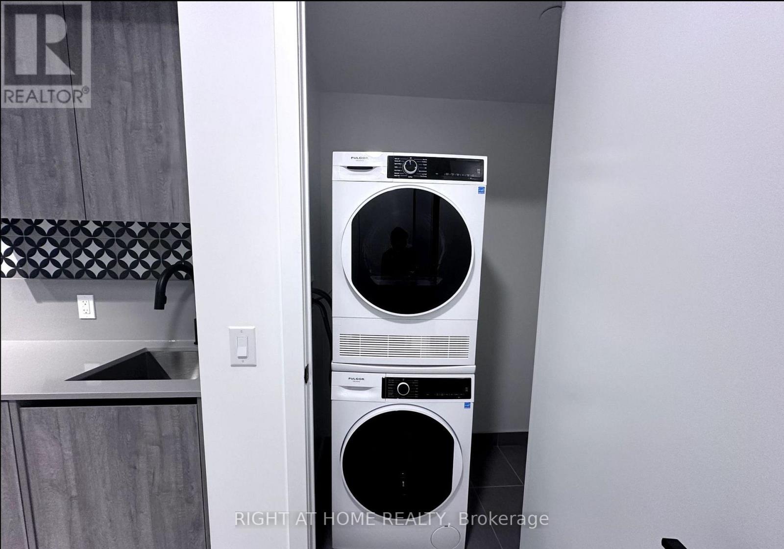 301 - 5 LAKEVIEW AVENUE, Toronto (Trinity-Bellwoods) — photo 12