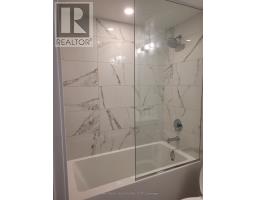 610 - 180 Front Street E, Toronto, ON M5A0A9 Photo 8