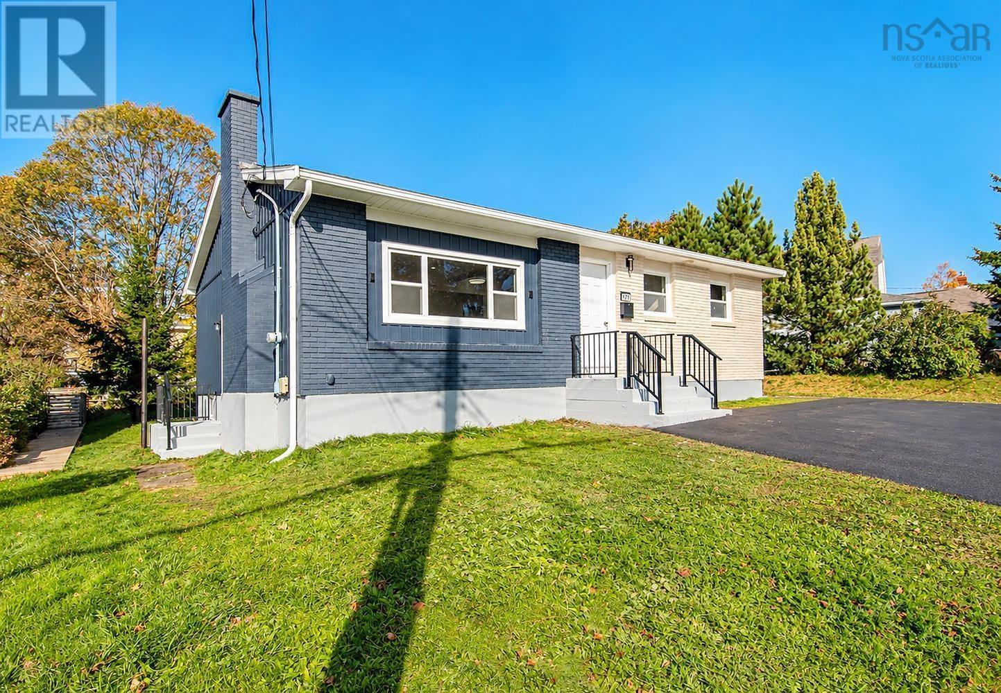 171 Renfrew photo 2