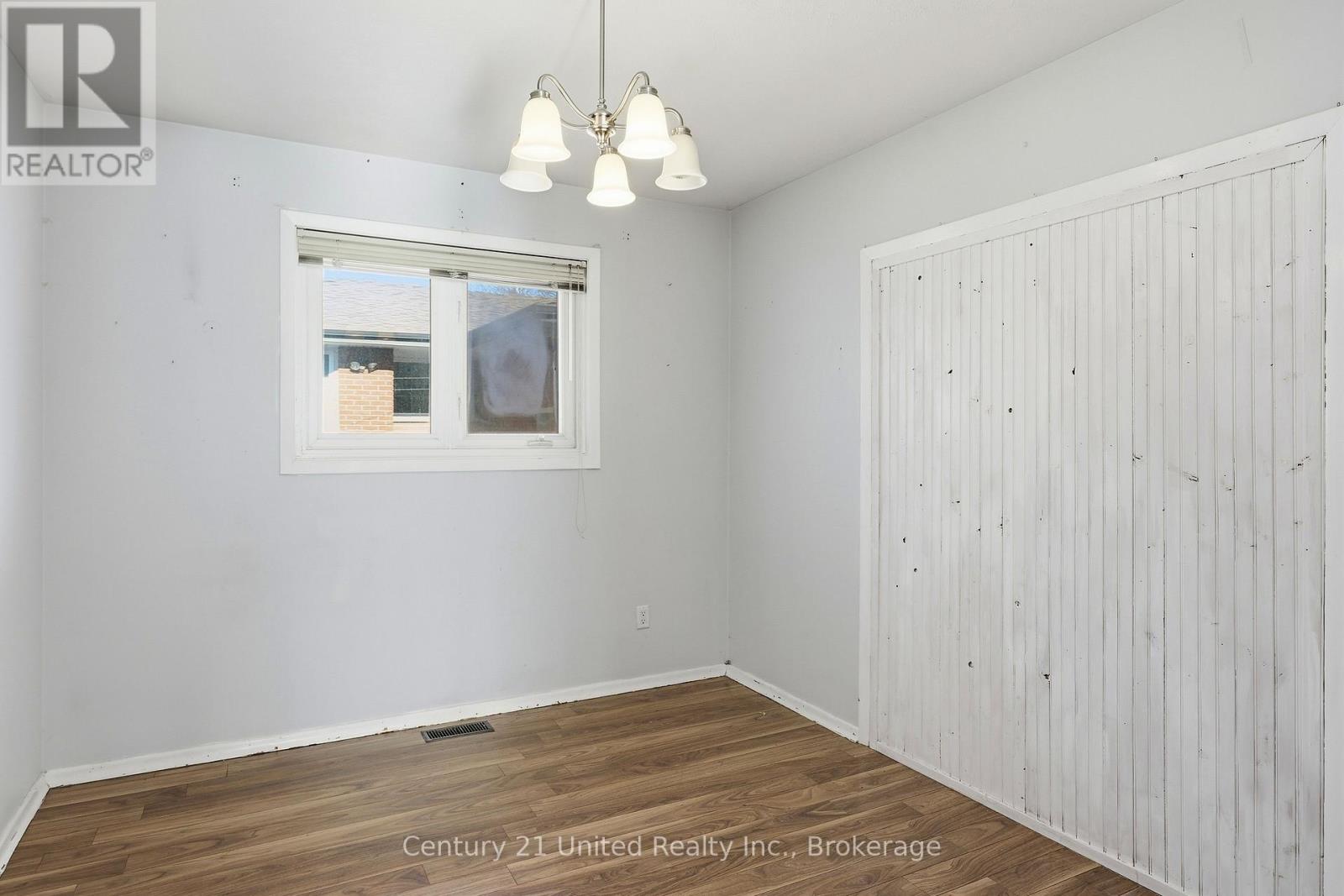 807 Highland Court, Peterborough, ON photo 17