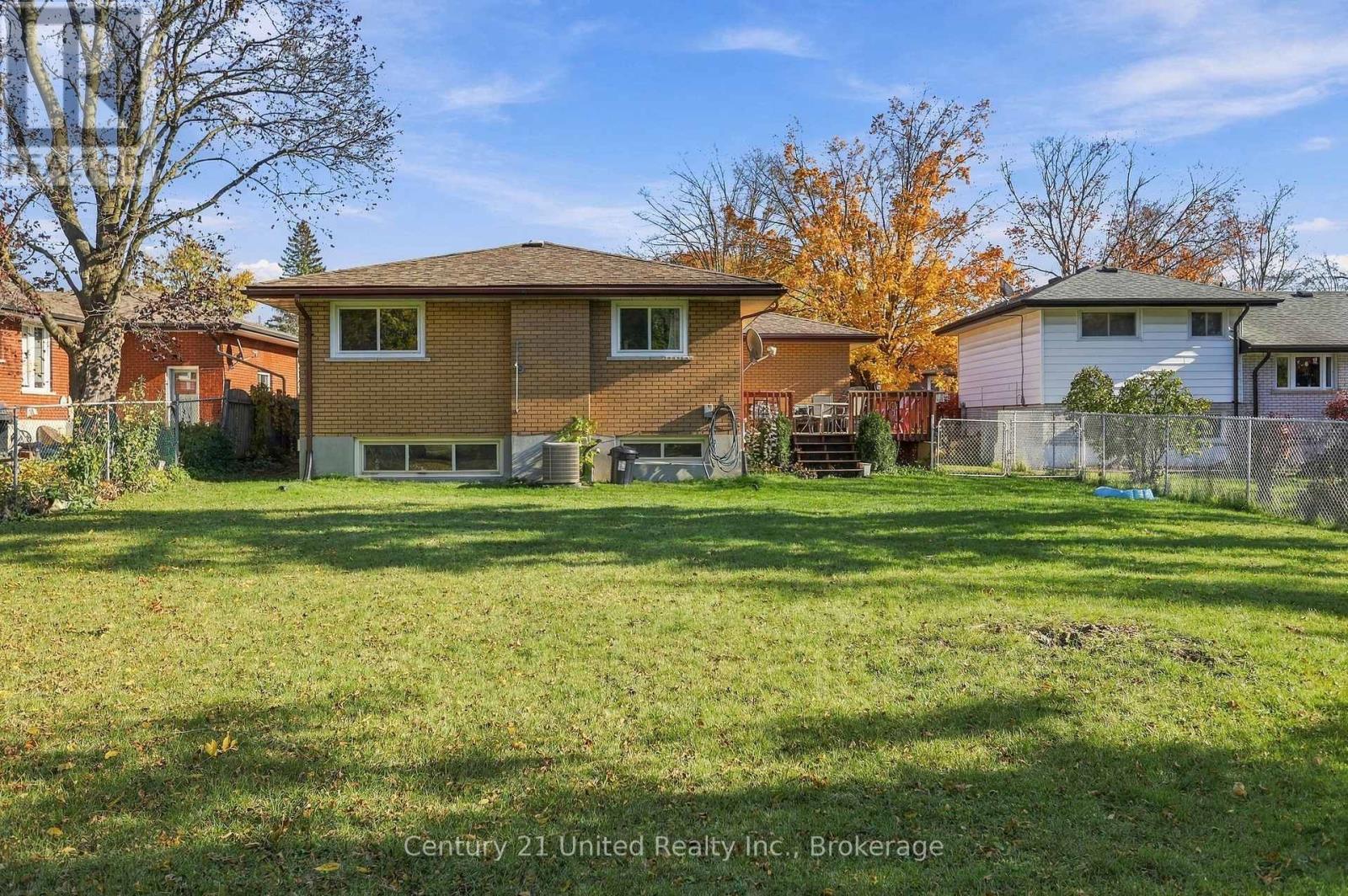 807 Highland Court, Peterborough, ON photo 39