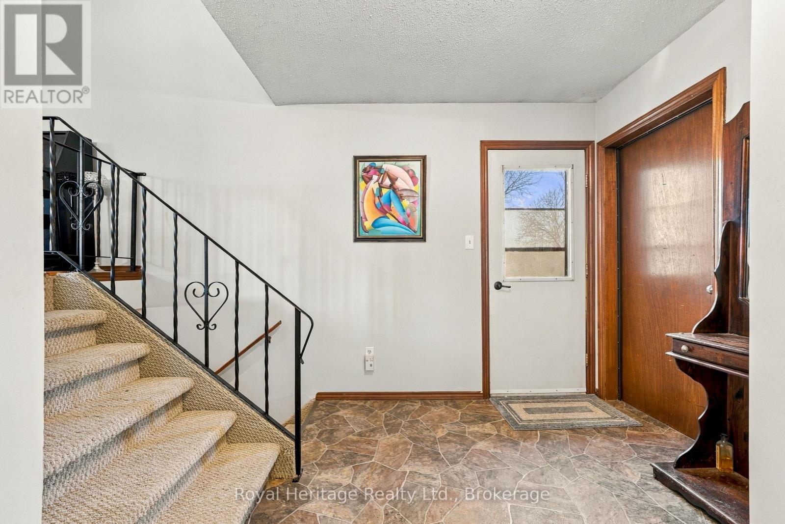 46 HARBOUR STREET - 5