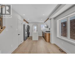 56 Mortimer Avenue, Toronto, ON M4K2A1 Photo 10