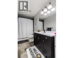 628 Nova St, Nanaimo, BC V9R5S7 Photo 16