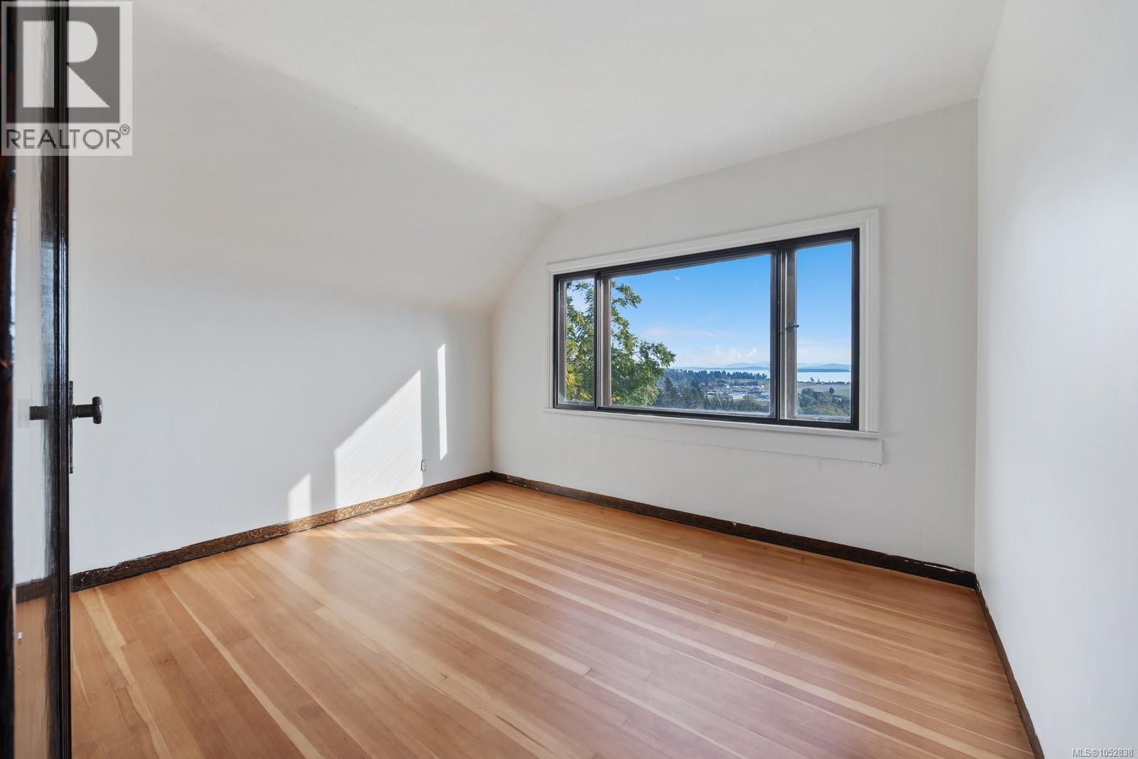  5904 Old East Road, Saanich