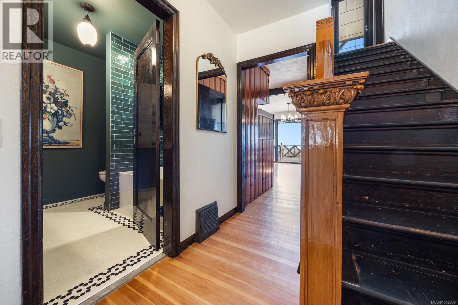  5904 Old East Road, Saanich