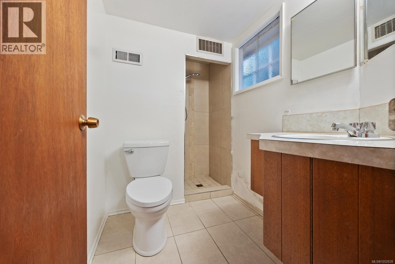 5904 Old East Rd - 36