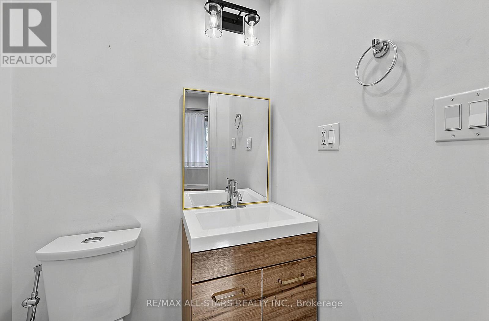 333 Neal Drive, Richmond Hill, ON photo 16
