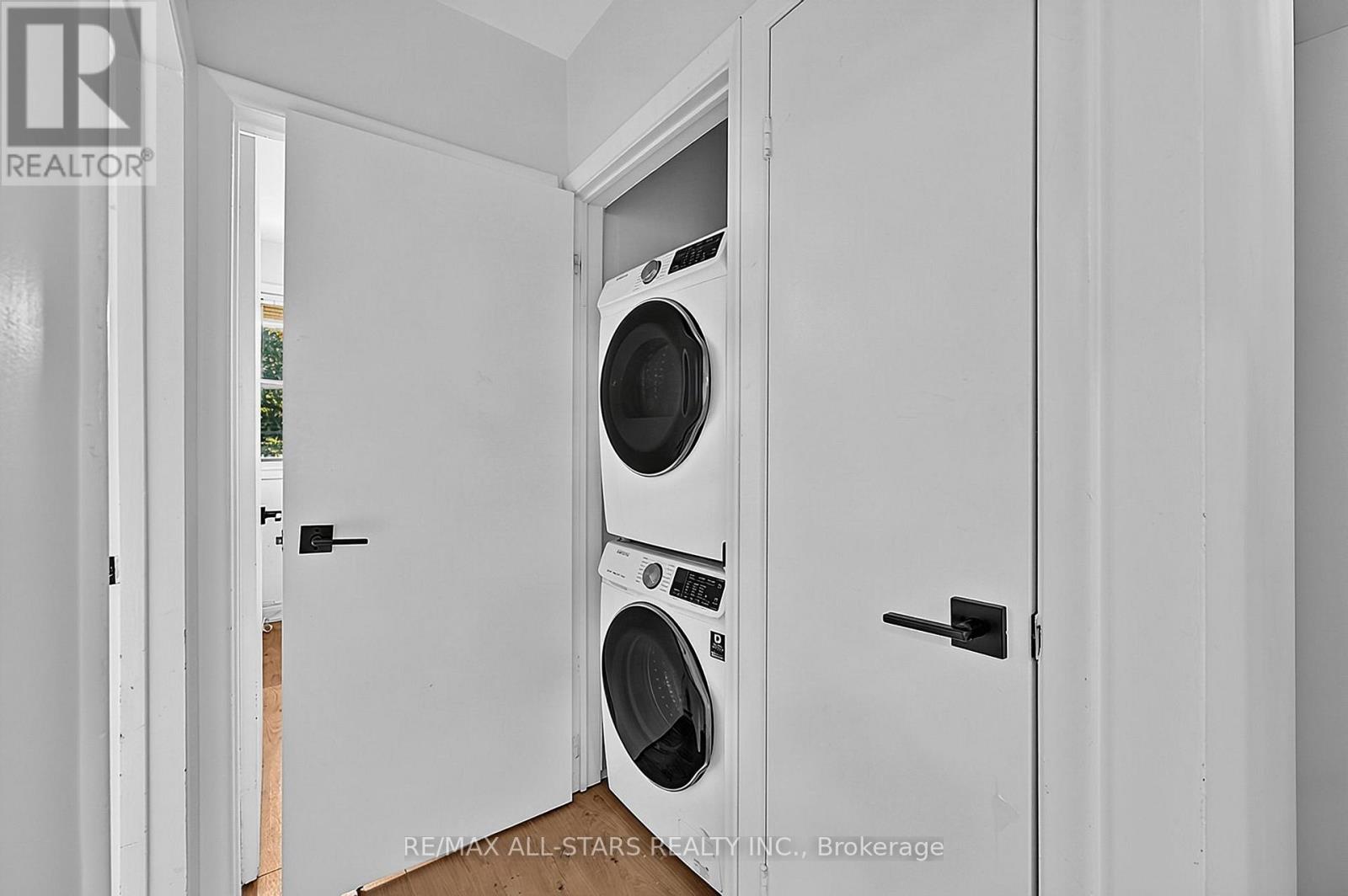 333 Neal Drive, Richmond Hill, ON photo 21