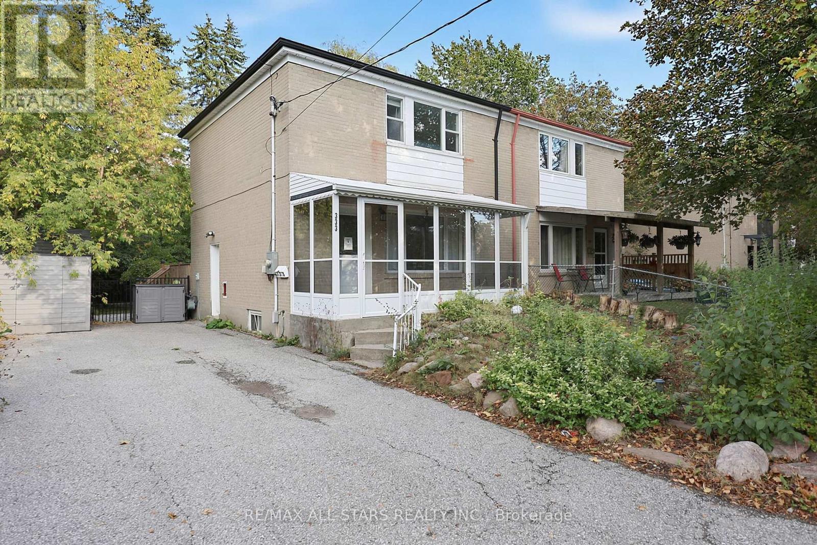 333 NEAL DRIVE - 3