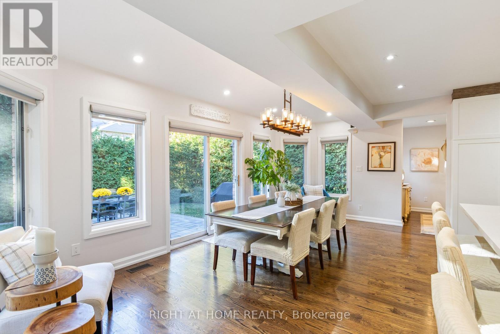 212 Olde Bayview Avenue, Richmond Hill, ON photo 13