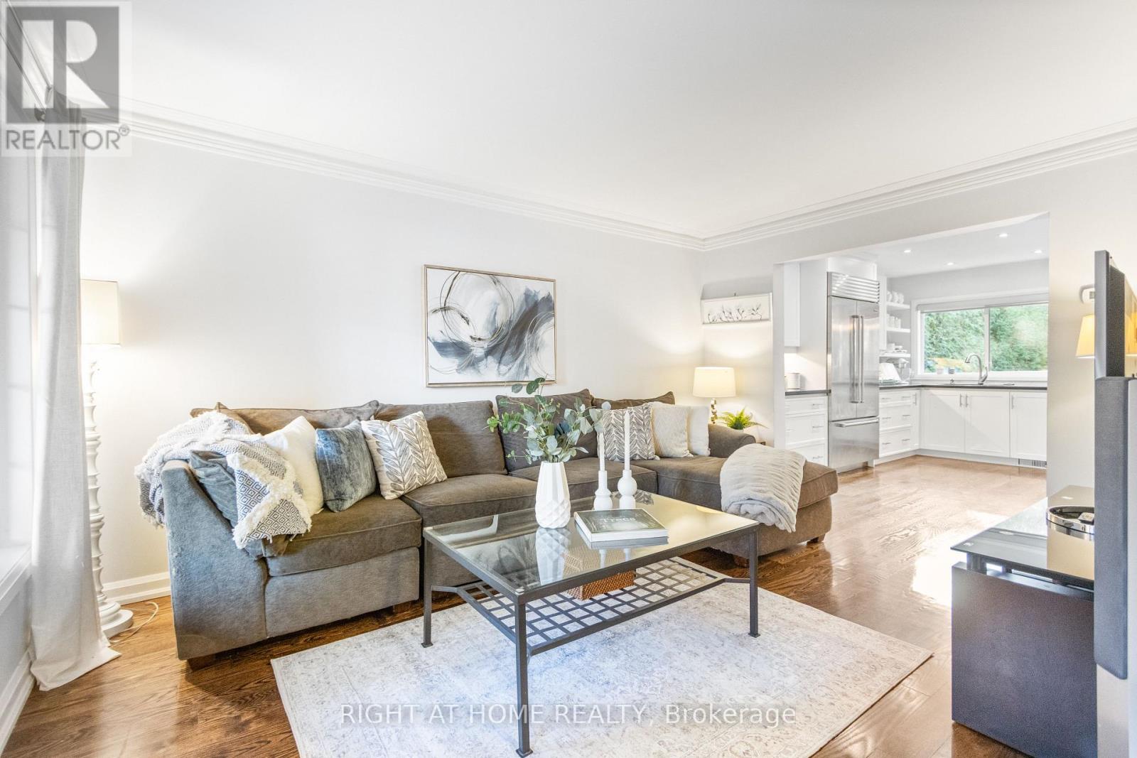 212 Olde Bayview Avenue, Richmond Hill, ON photo 17