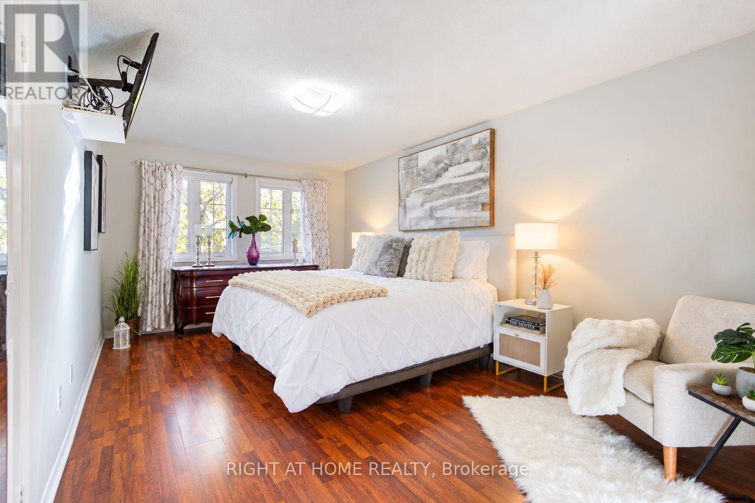 212 Olde Bayview Avenue, Richmond Hill, ON photo 22