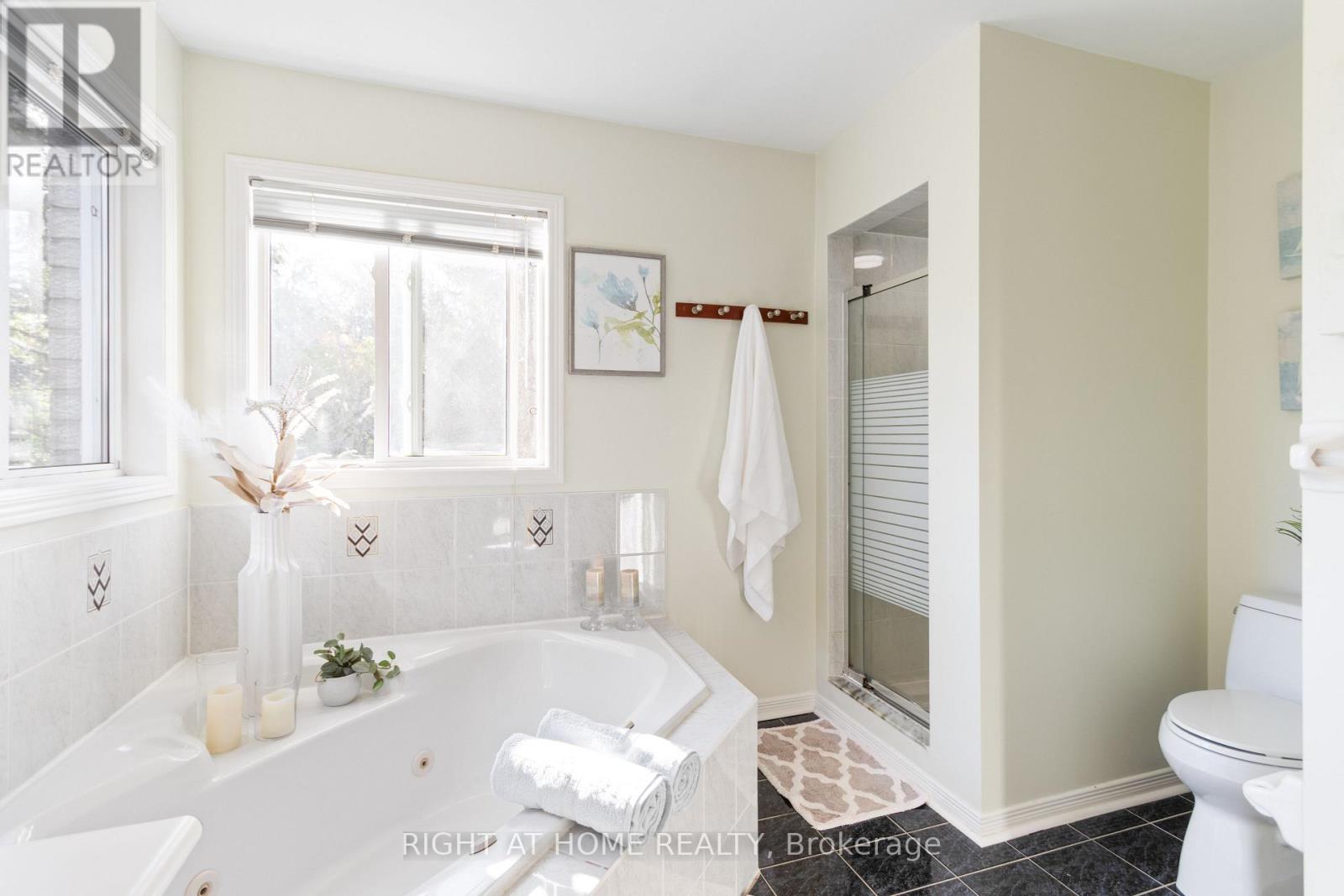 212 Olde Bayview Avenue, Richmond Hill, ON photo 26