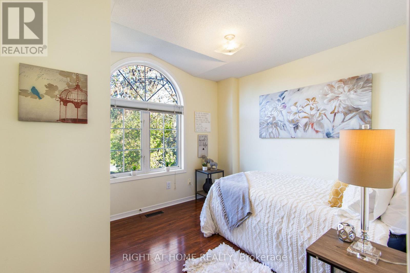 212 Olde Bayview Avenue, Richmond Hill, ON photo 31