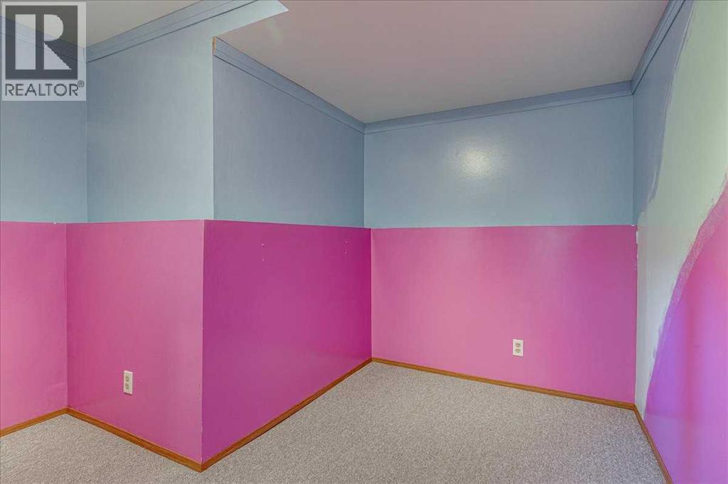 18 Greenham Drive, photo 19 of 32