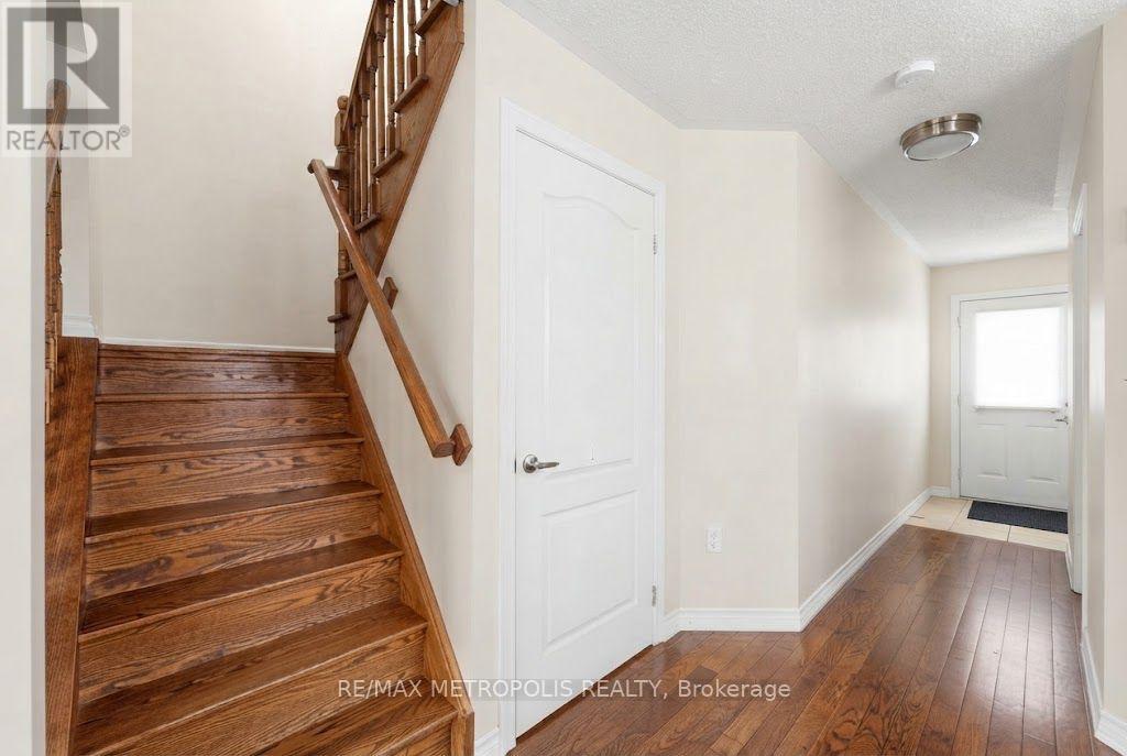 57- 25 Southwoods Crescent, Barrie, ON photo 5