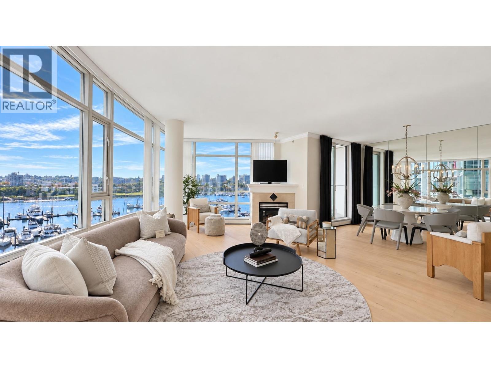 Photo of 701 1111 MARINASIDE CRESCENT 3