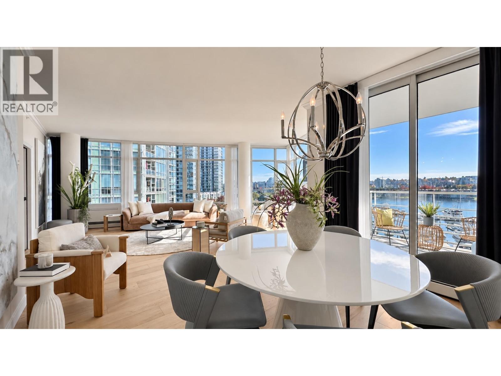Photo of 701 1111 MARINASIDE CRESCENT 27