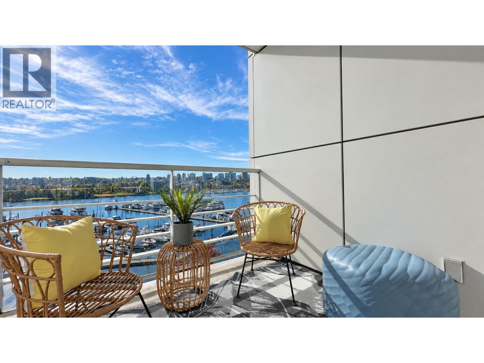 Photo of 701 1111 MARINASIDE CRESCENT 15