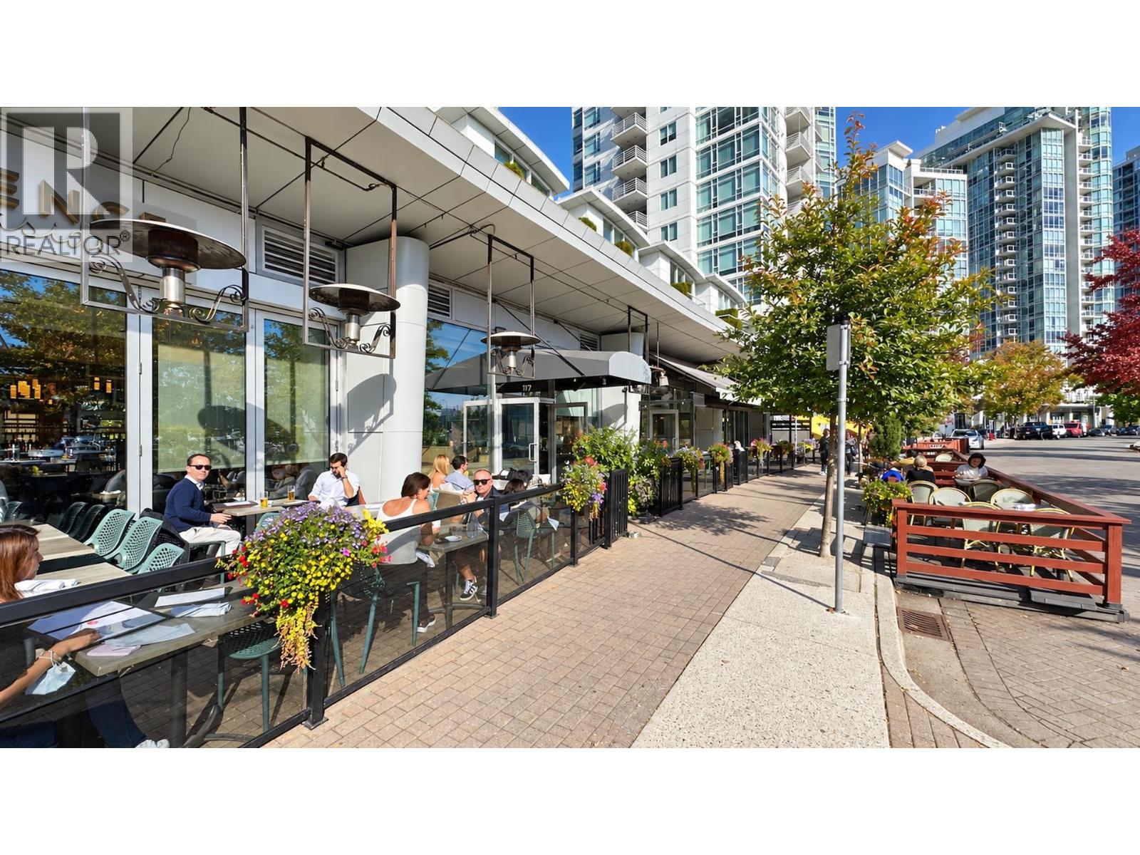 Photo of 701 1111 MARINASIDE CRESCENT 37