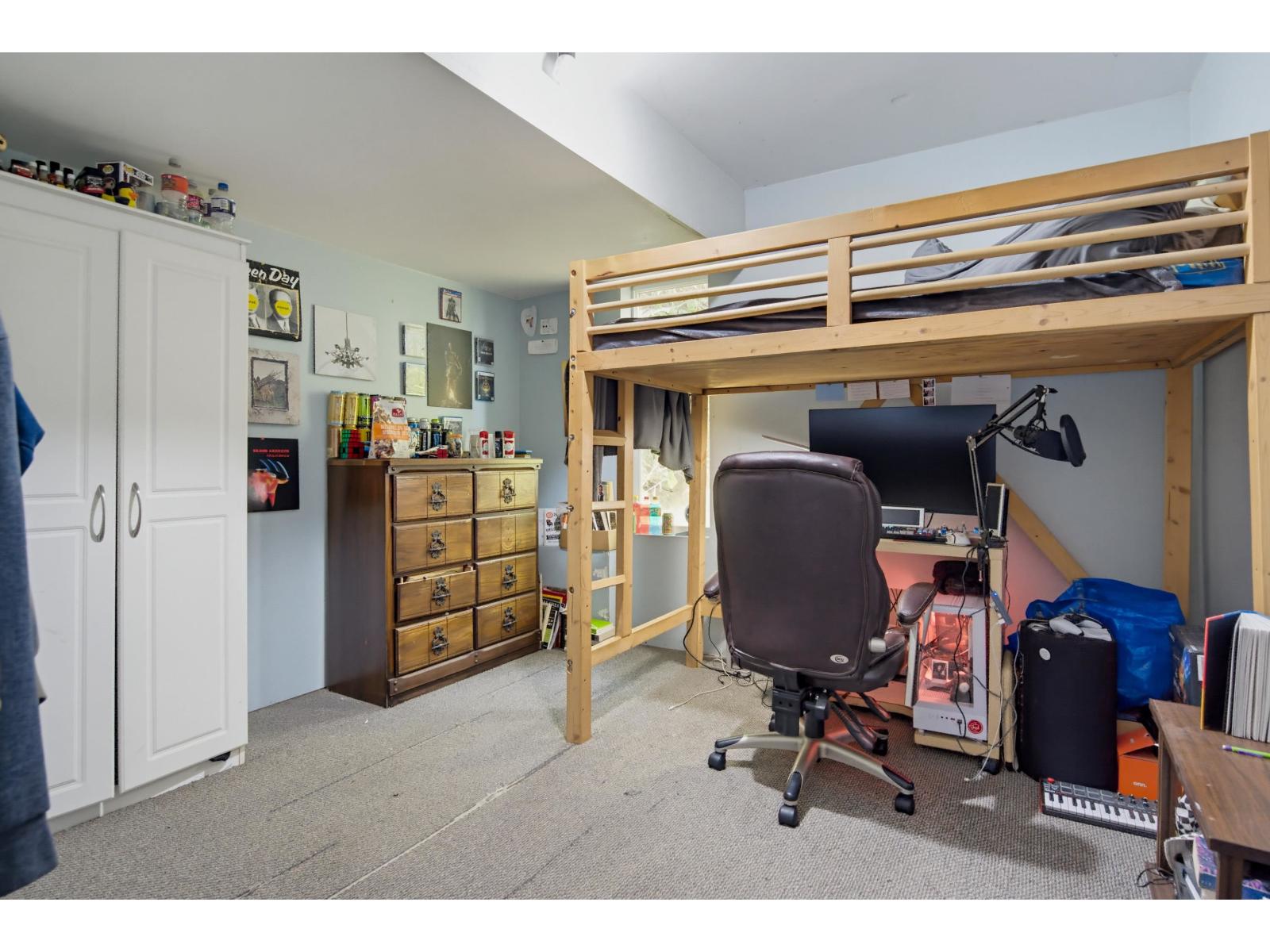 Photo of 35746 TIMBERLANE DRIVE 26
