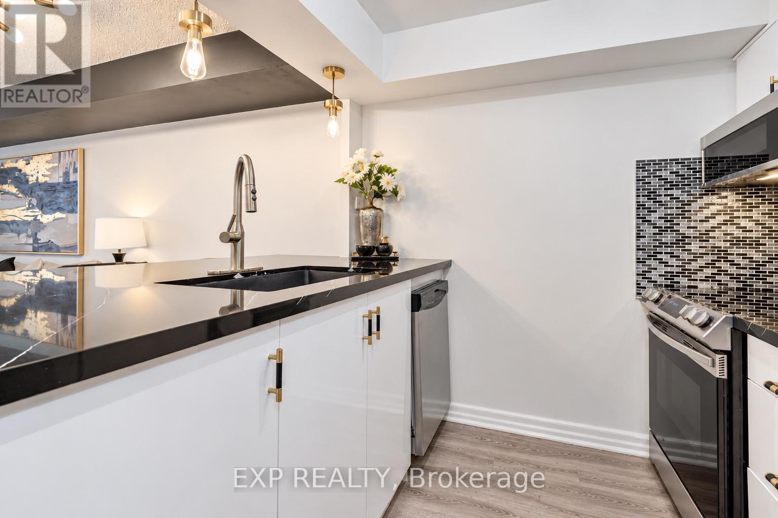 1407 - 3 HICKORY TREE ROAD, Toronto (Weston) — photo 12