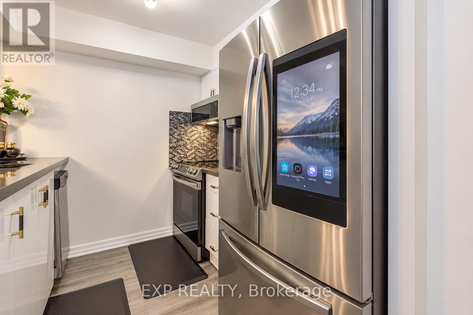 1407- 3 Hickory Tree Road, Toronto, ON photo 13