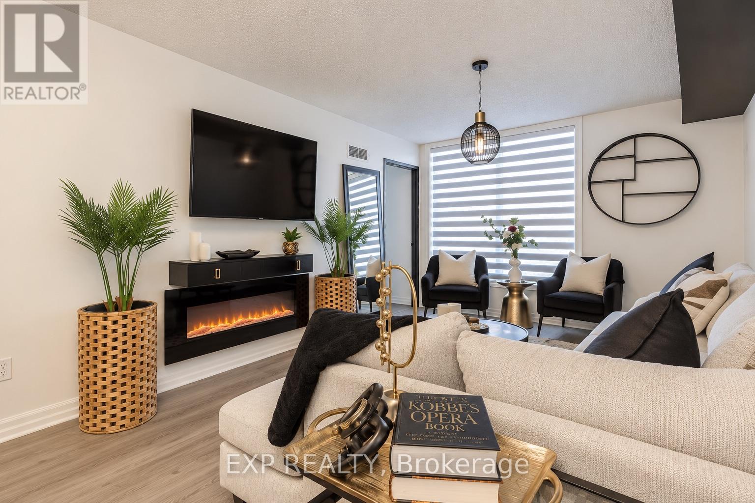 1407- 3 Hickory Tree Road, Toronto, ON photo 17