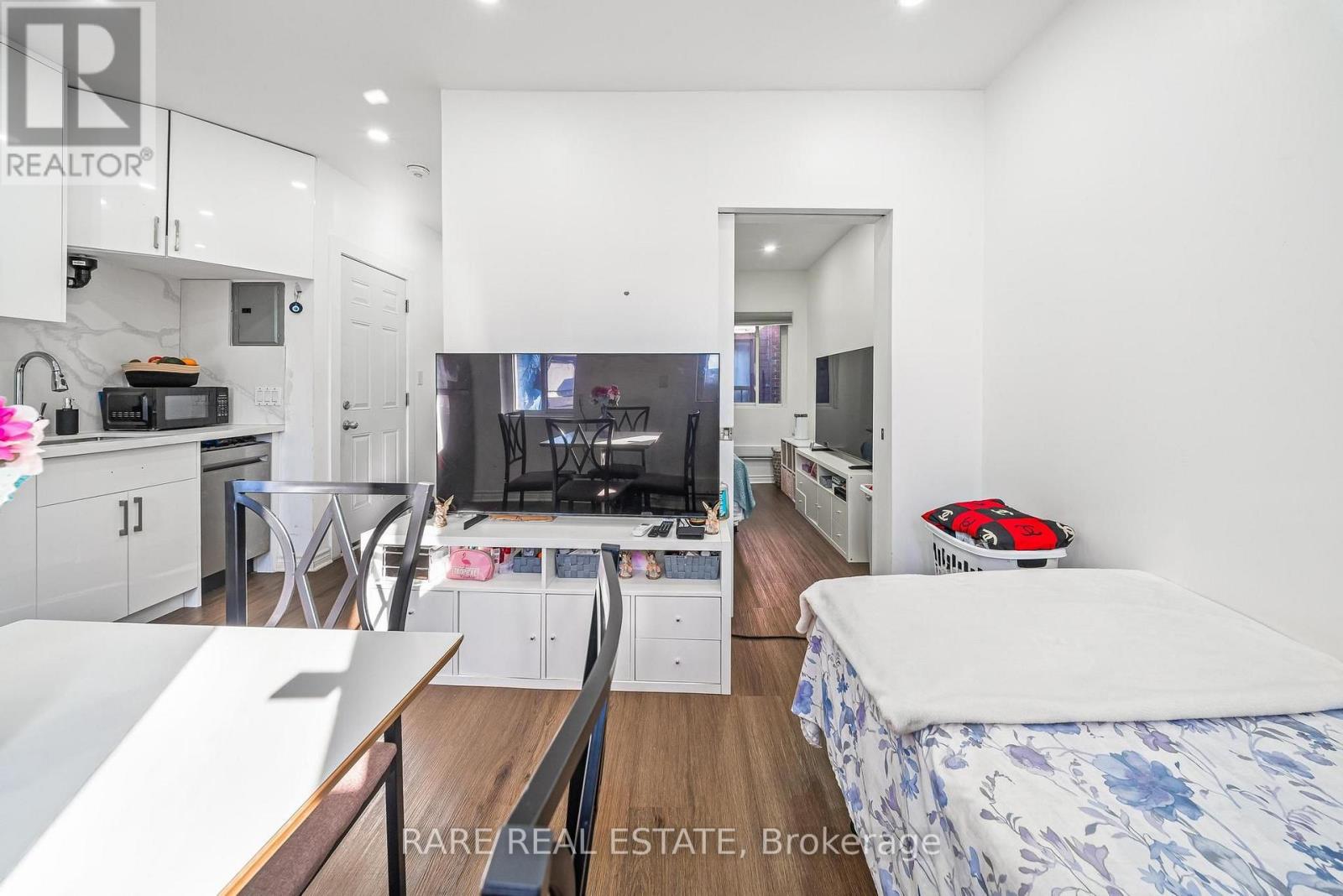 4 - 167 DYNEVOR ROAD, Toronto (Caledonia-Fairbank) — photo 5