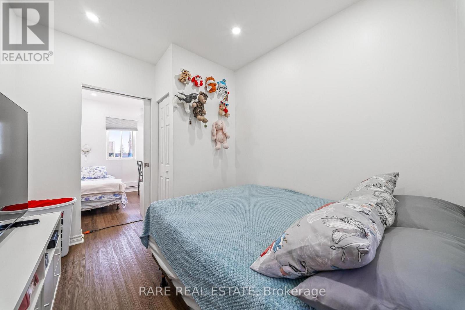 4 - 167 DYNEVOR ROAD, Toronto (Caledonia-Fairbank) — photo 7