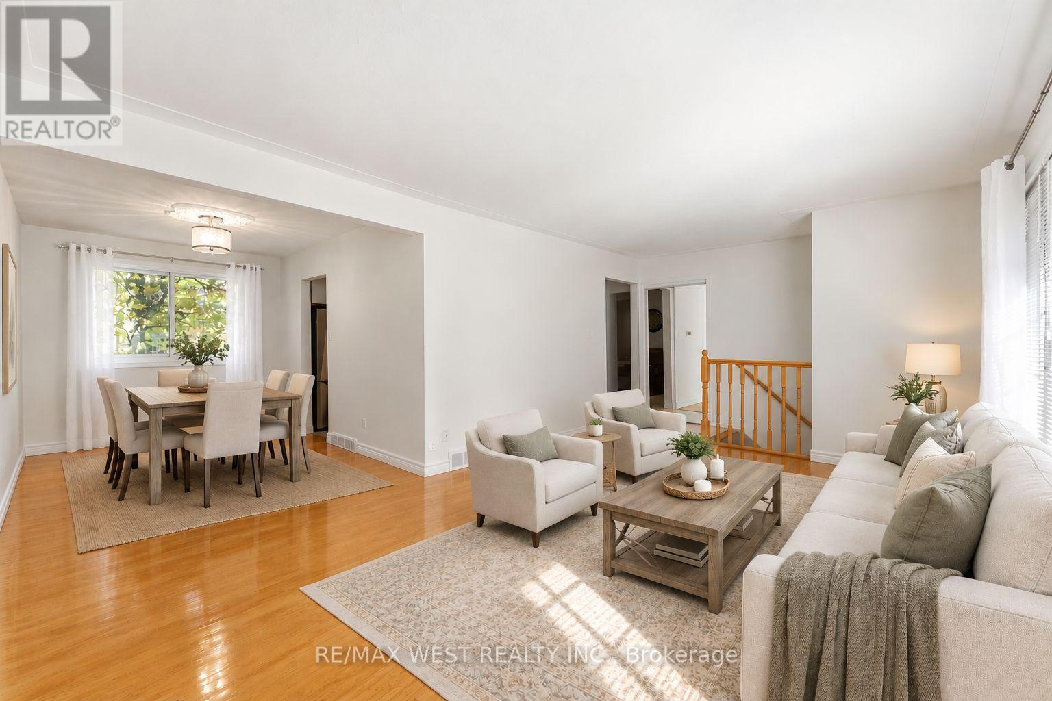 1380 QUEEN'S BOULEVARD — photo 3