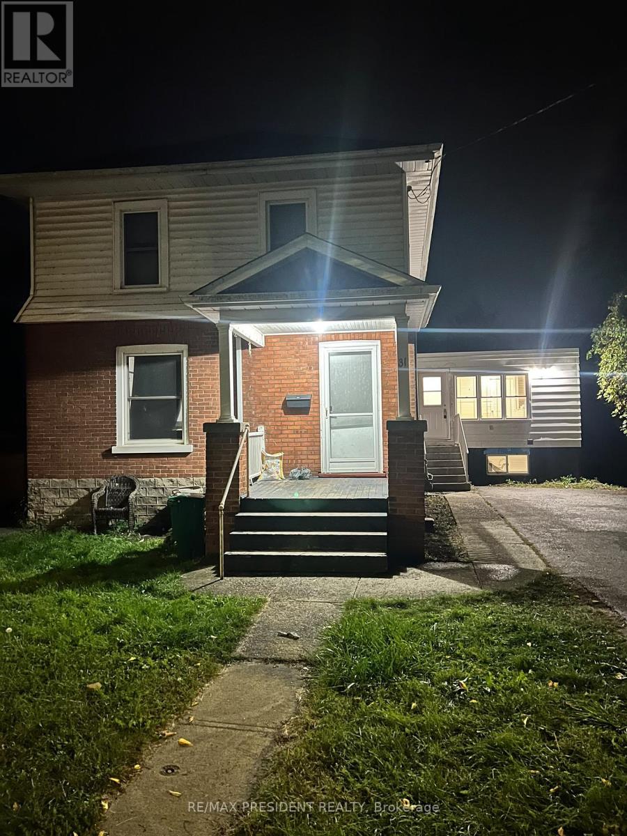 2 - 31 BURTON STREET, Belleville (Belleville Ward)