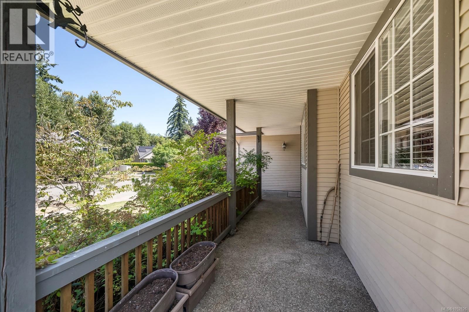 3351 Coniston Cres - 25