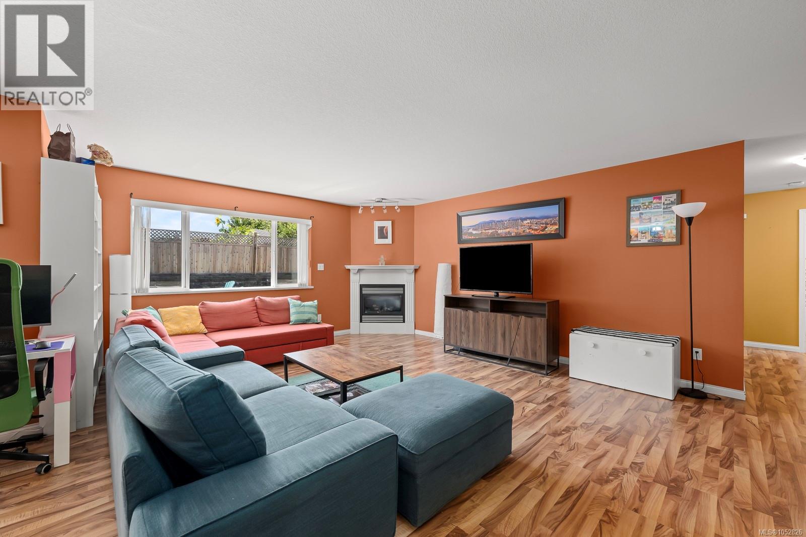 3351 Coniston Cres - 5