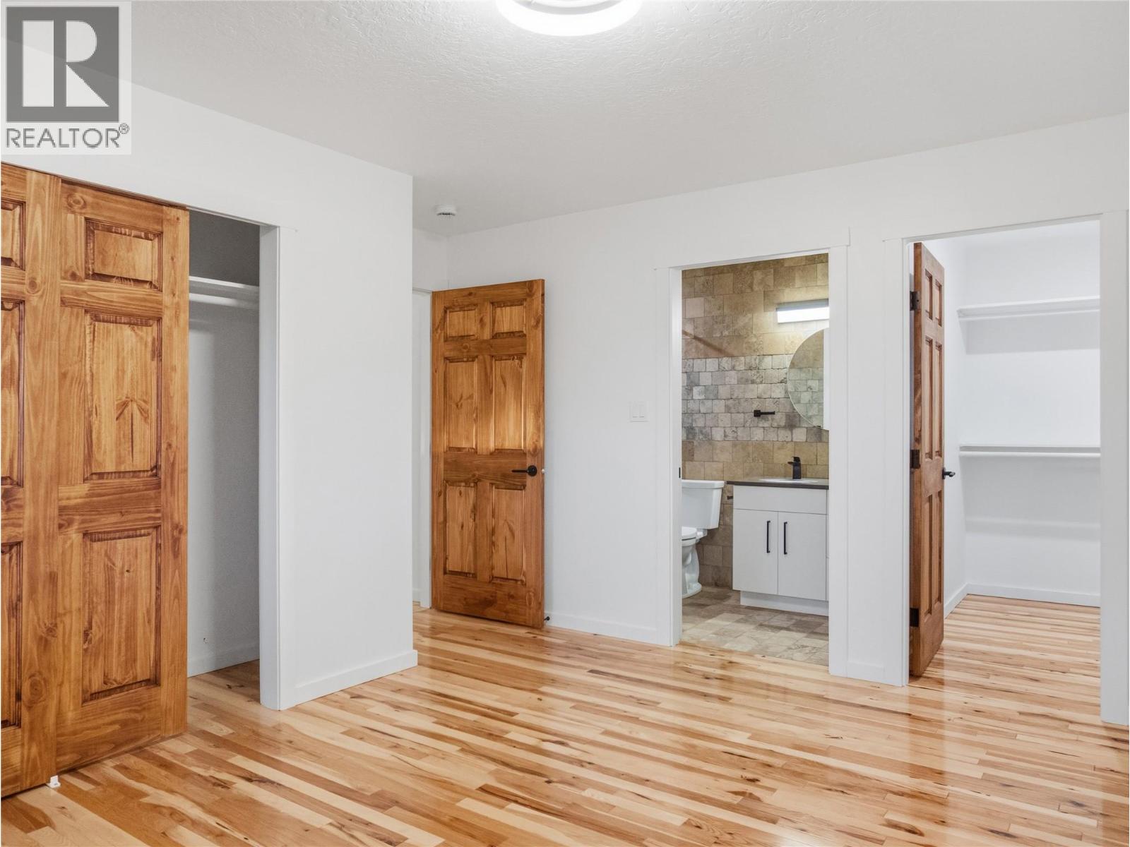 9204 8 Street - 14