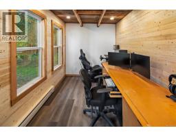 1404 Fairfield Rd, Cobble Hill, BC V8H0H7 Photo 37