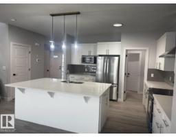 9461 PEAR CR SW, Edmonton — photo 2