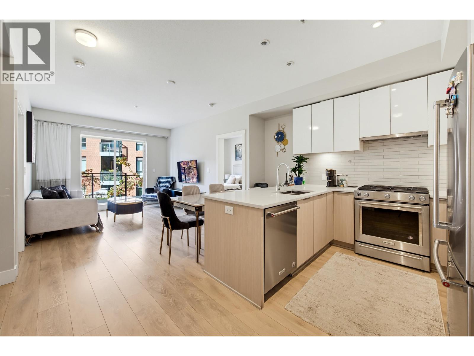Photo of 310 3588 SAMWILL CRESCENT 7