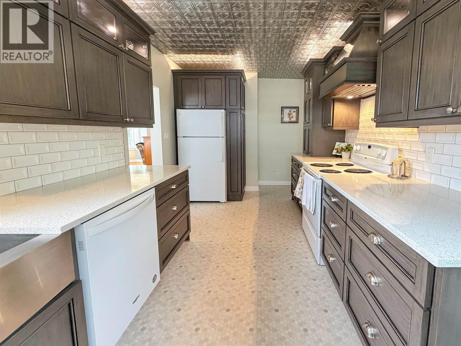 1309 E 6TH AVENUE - 14