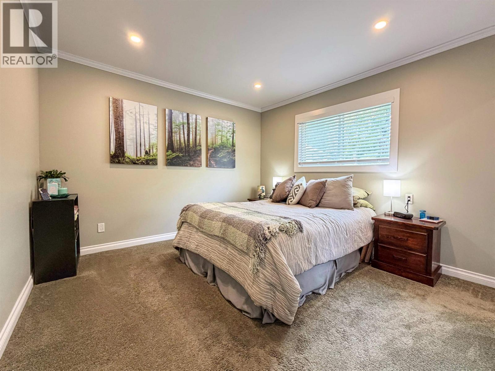 1309 E 6TH AVENUE - 20