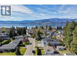 484 Sarsons Road Unit# 1, Kelowna, BC V1W1C2 Photo 12