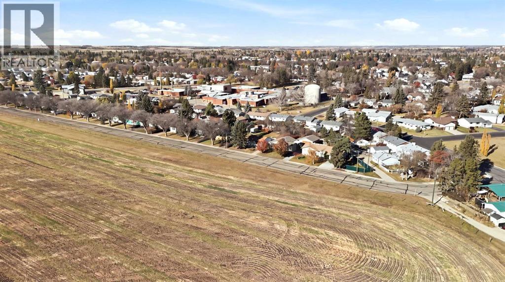Listing photo – 5404 46 Avenue, Lacombe